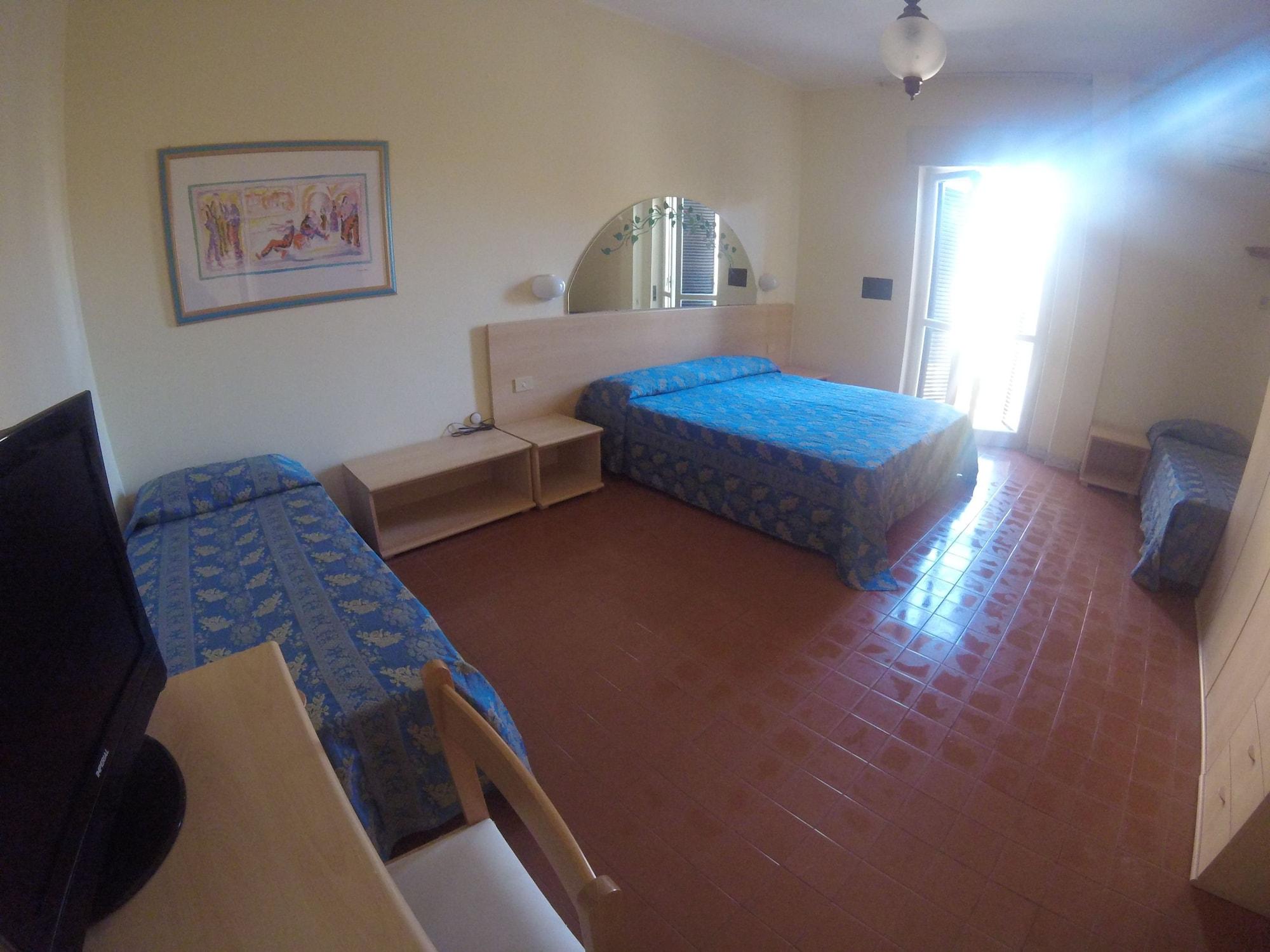 אלגהרו Hotel Riviera מראה חיצוני תמונה
