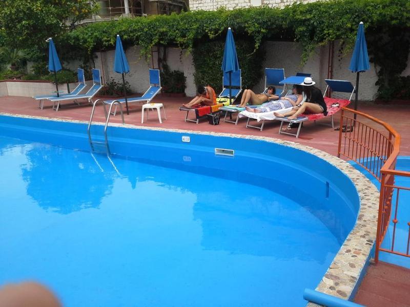 אלגהרו Hotel Riviera מראה חיצוני תמונה