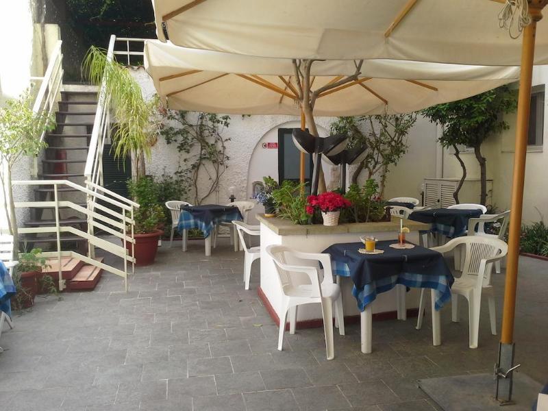 אלגהרו Hotel Riviera מראה חיצוני תמונה
