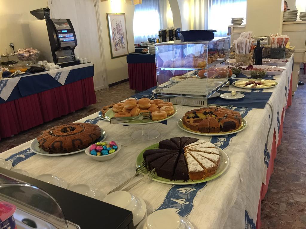 אלגהרו Hotel Riviera מראה חיצוני תמונה
