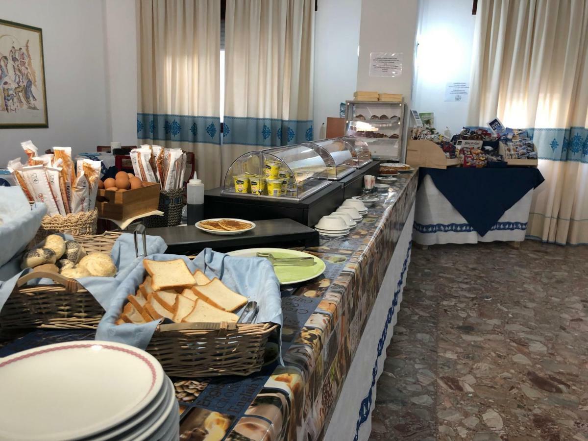אלגהרו Hotel Riviera מראה חיצוני תמונה
