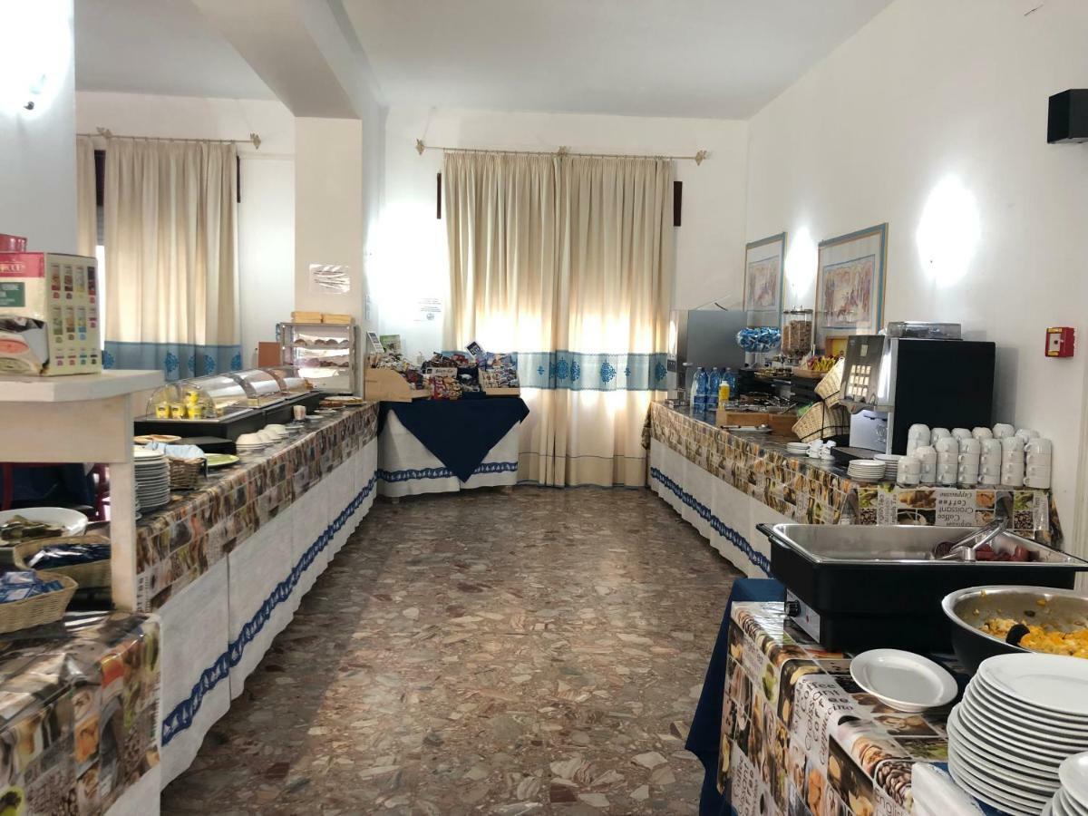 אלגהרו Hotel Riviera מראה חיצוני תמונה