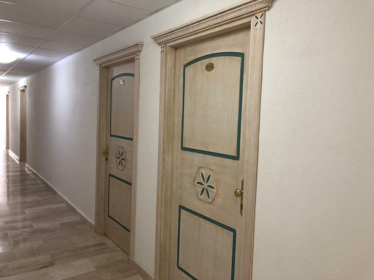 אלגהרו Hotel Riviera מראה חיצוני תמונה